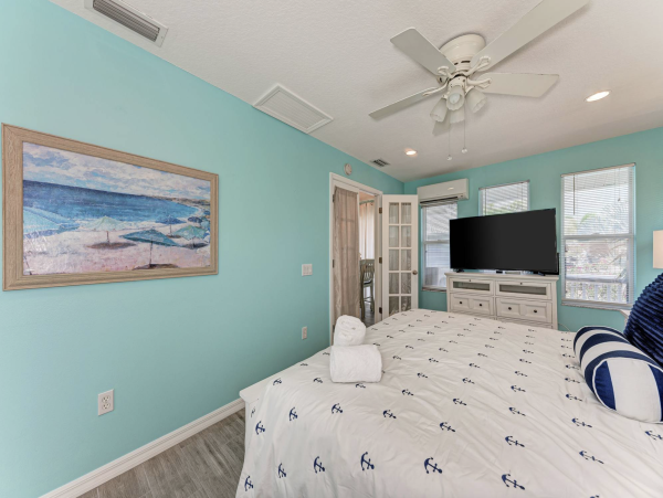 Three Bedroom Pool Duplex in Holmes Beach